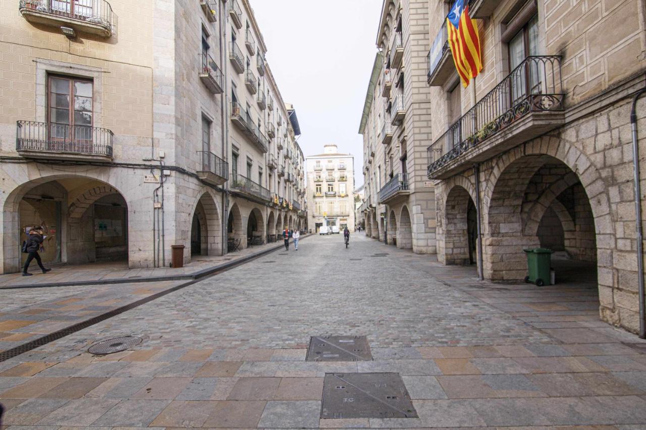 Apartamento Tr Auriga En El Barri Vell Gerona Buitenkant foto